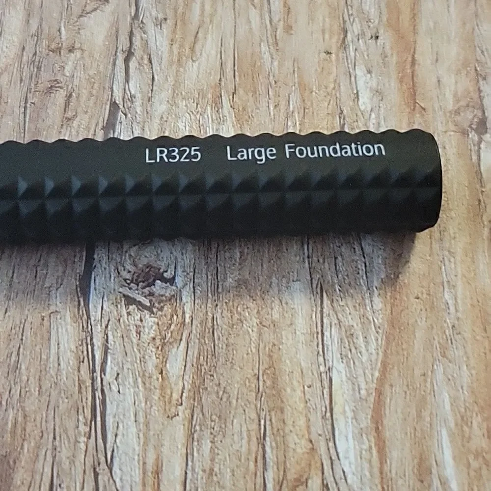 Laruce LR325 Large Foundation Brush